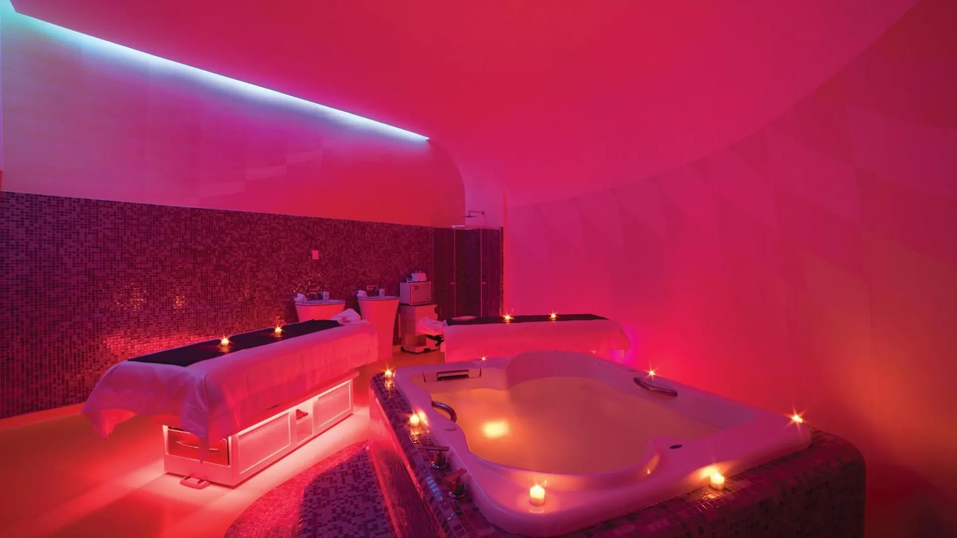 Temptation Cancun Resort (Adults Only)