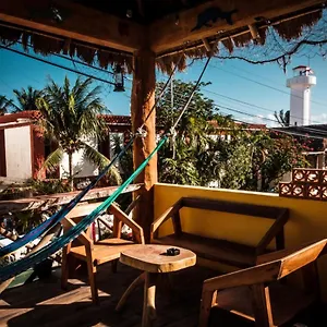 https://casa-velero.allrivieramayahotels.com