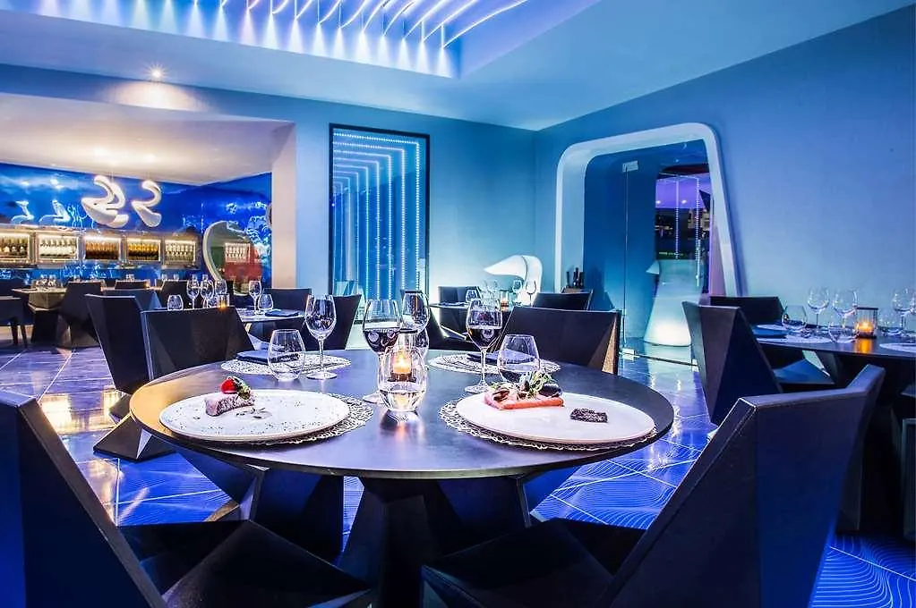 Temptation Cancun Resort (Adults Only)
